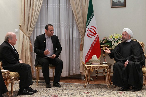 حسن روحانی رییس جمهور ایران در دیدار با سپ بلاتر رییس فیفا و شیخ سلمان رئیس کنفدراسیون فوتبال آسیا- عکس از شرق پارسی