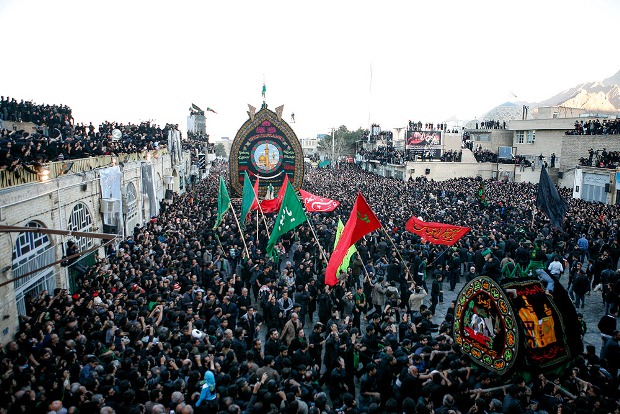 مراسم تشییع «نخل ماتم» در تفت روز عاشورا-عکس از شرق پارسی
