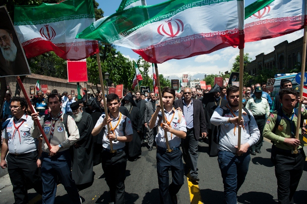 تجمع ارامنه ایرانی در مقابل سفارت ترکیه برای اولین بار -شرق پارسی