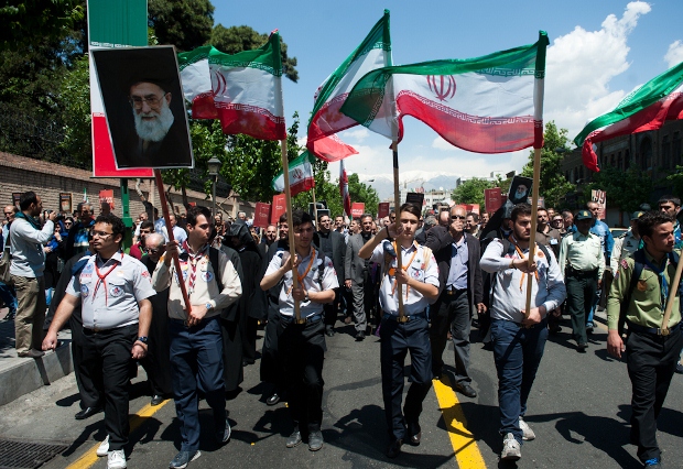 تجمع ارامنه ایرانی در مقابل سفارت ترکیه برای اولین بار -شرق پارسی