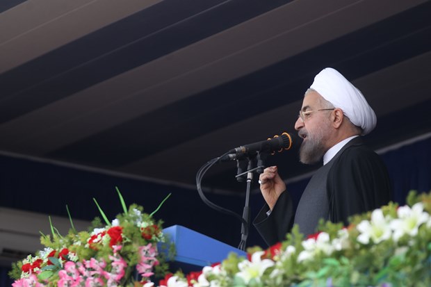 حسن روحانی رییس جمهور ایران در اولین سفر استانی خود در سال جدید هجری خورشیدی به پهناورترین استان این کشور سفر کرد-شرق پارسی