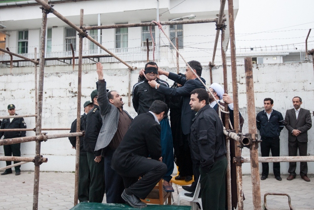 باز کردن طناب دار از گردن بلال-شرق پارسی