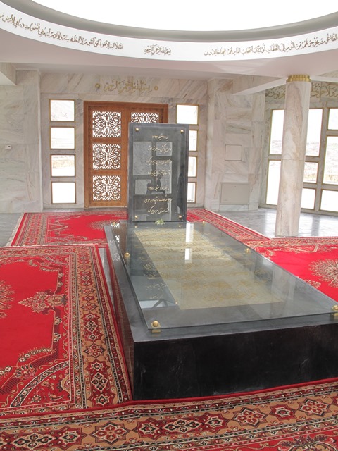 عکس از شرق پارسی
