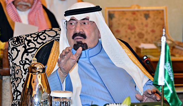 ملک عبدالله بن عبدالعزیز پادشاه عربستان سعودی در جلسه اضطراری شورای همکاری خلیج در ریاض – آژانس خبری فرانسه 
