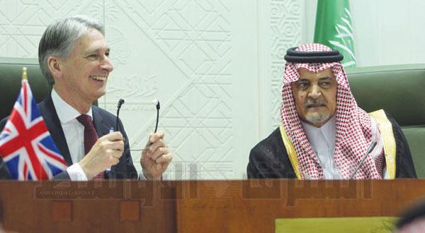 شاهزاده سعود الفیصل وزیر خارجه عربستان و فلیپ هاموند وزیر خارجه انگلیس