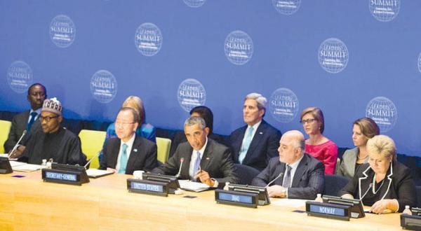 پرزیدنت باراک اوباما و رئیس جمهور نیجریه و دبیرکل سازمان ملل و حیدر عبادی نخست وزیر عراق در افتتاحیه نشست مبارزه با ترورریسم – عکس از آسوشیتد پرس