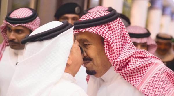 ملک سلمان بن عبد العزیز پادشاه عربستان سعودی وملک حمد بن عیسی پادشاه بحرین 