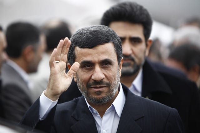 محمود احمدی‌نژاد چه در سر می‌پروراند؟