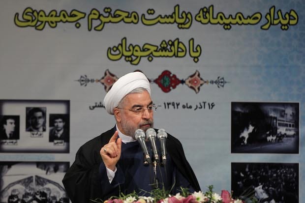 روحانی در مراسم روز دانشجو بر وعده‌های سیاسی که به مردم داده تاکید کرد