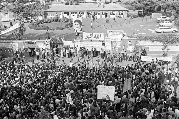 انقلاب اسلامی و گذار به تجدد ایرانی