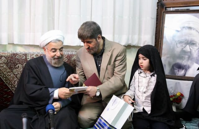 علی مطهری از رئیس جمهور ایران خواست مانع «توقیف بی رویه» مطبوعات شود