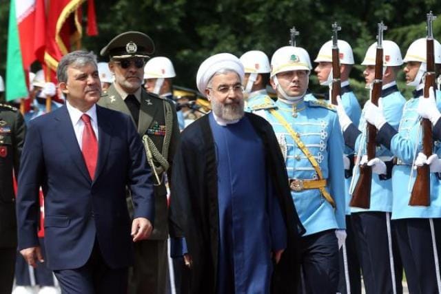 حسن روحانی در ترکیه با عبدالله گل دیدار کرد