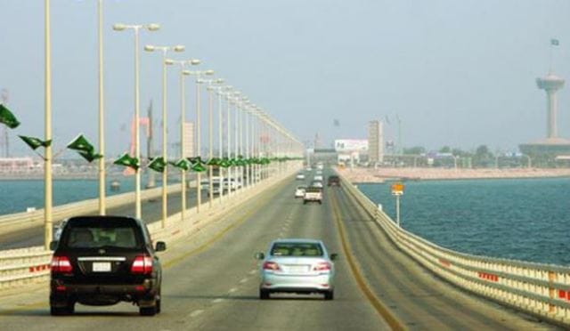 عربستان و بحرین برنامه ساخت دومین بزرگراه مواصلاتی روی آبی را اعلام می کنند