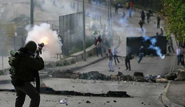 علی لاریجانی خواستار واکنش کشورهای عربی به یهودی سازی قدس شد