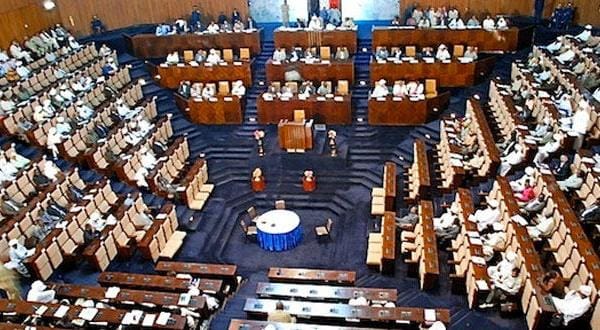 سودان: اصلاحات قانون اساسی اختیارات بشیر را افزایش می دهد
