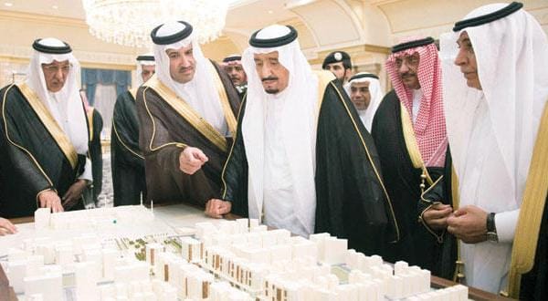 پادشاه عربستان سعودی: توسعه مسجد الرسول به مردم این شهر و زائران خدمت می کند