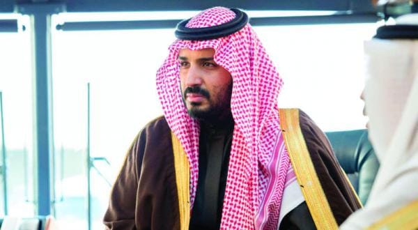 جانشین ولیعهد عربستان سعودی وضعیت جنوب را با فرماندهان نظامی مورد بحث قرار می دهد