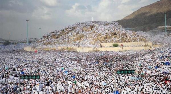تهران عقب نشینی می کند و قصد اجازه دادن به ۶۳ هزار نفر از شهروندان برای رفتن به حج دارد