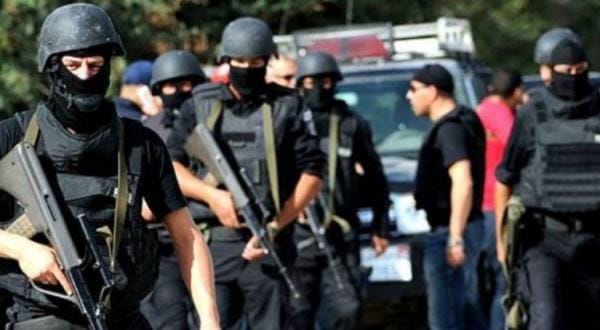 تونس حالت فوق‌العاده را یک ماه دیگر تمدید کرد