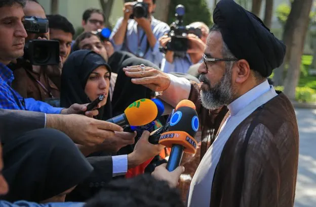 بازداشت ۲۰ نفر از مدیران میانی دولت احمدی‌نژاد