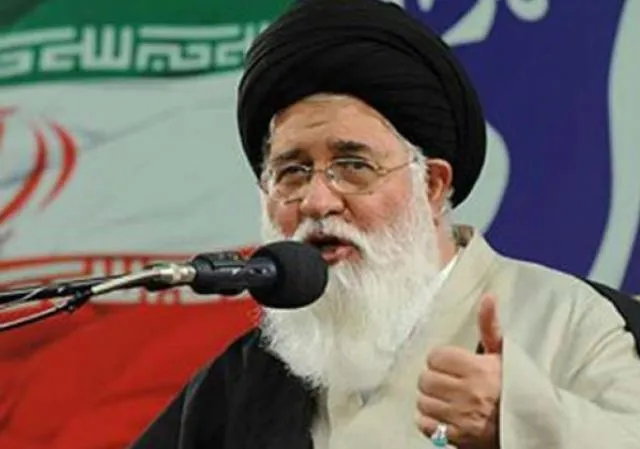 واکنش دوباره امام جمعه مشهد به اظهارات مطهری درباره نظارت بر رهبری ایران