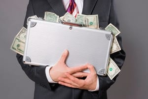 بانک های ایران در مرز ورشکستگی