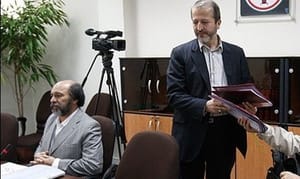 “میرزاده” جای “دانشجو” به دانشگاه آزاد رفت