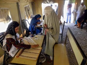 شمشیر دولبه انتخابات افغانستان و وحشت طالبان