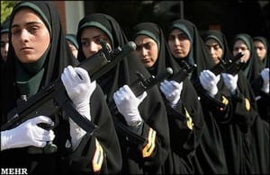 به کارگیری زنان در یگان ویژه پلیس ایران