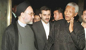 مراسم تدفین ماندلا و ممنوع الخروجی خاتمی