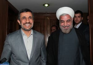 احتمال مناظره جنجالی دیگر: این بار روحانی و احمدی نژاد