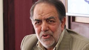 مشاور روحانی از احمدی نژاد خواست از مردم عذرخواهی کند