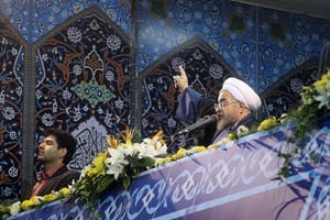 روحانی: برخی در ایران به علت منافع شخصی موافق تحریم ها هستند
