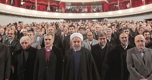 روحانی: هنرمند نه اپوزیسیون است و نه زینت بخش محافل