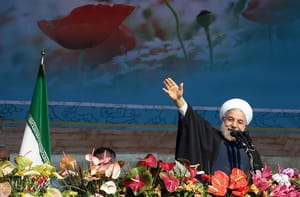 روحانی: ایران اولویت خاصی برای کشورهای همسایه قائل است