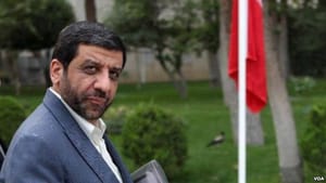 ضرغامی: قیمت خداتومانی لباس مناسب عامل بی حجابی است