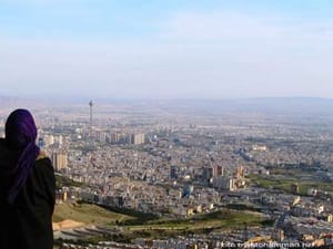 کاهش تدریجی آلودگی هوای تهران با توزیع بنزین پاک