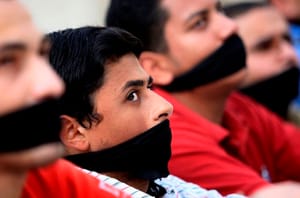 دولت مصر قانون تروریسم علیه اخوان المسلمین را تصویب کرد