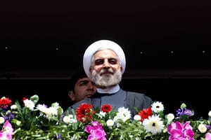 روحانی در نمایشگاه کتاب: دولت در پی سانسور نیست