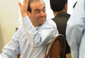 فساد مالی در ایران قربانی گرفت