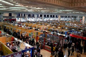 نمایشگاه کتاب تهران: مشکلات مشخص، استراتژی نامشخص
