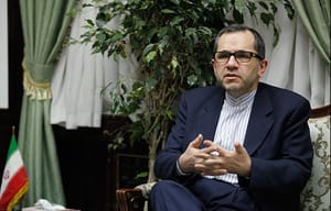ایران جبران خسارات سفارت بریتانیا در جریان تظاهرات ۲۰۱۱ را بررسی می کند