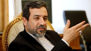 عراقچی: طرفین مذاکرات هسته ای مصمم به نگارش توافق هستند