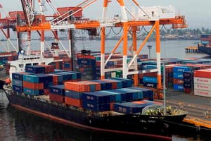واردات ۱۰۲ میلیون دلاری ایران از آمریکا