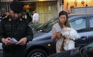 طرح نمایندگان مجلس ایران: شلاق و جریمه سنگین نقدی برای نگهداری سگ