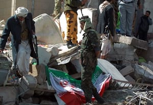 انفجار در محل زندگی سفیر ایران در یمن