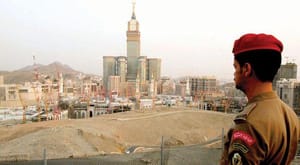 ملک سلمان: عربستان سعودی میانه روی را گسترش می دهد… دسته بندی مذهبی را رد می کنیم
