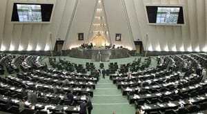 مقامات ایرانی از «له له زدن» تهران پشت ریاض انتقاد می کنند