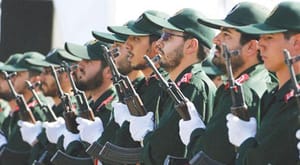 هشدار فرماندهان “سپاه” به روحانی درباره تضعیف نقش سپاهیان