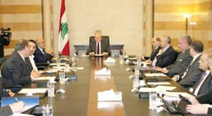 روابط با لبنان “تحت بررسی” خلیج.. دولت ان در نوسان